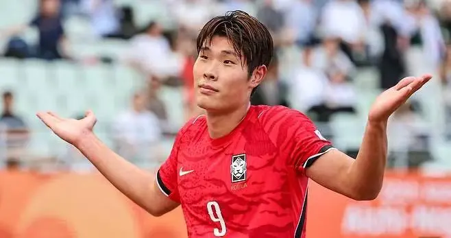 裴峻浩头球破门助韩国2-1逆转中国队晋级亚运决赛