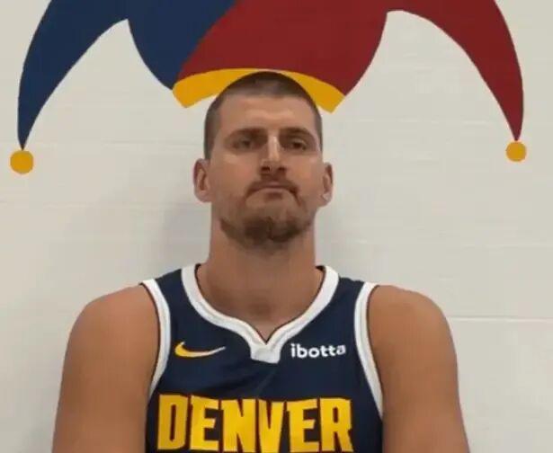 约基奇炮轰NBA部分球员：只顾刷数据，建议去欧洲打球