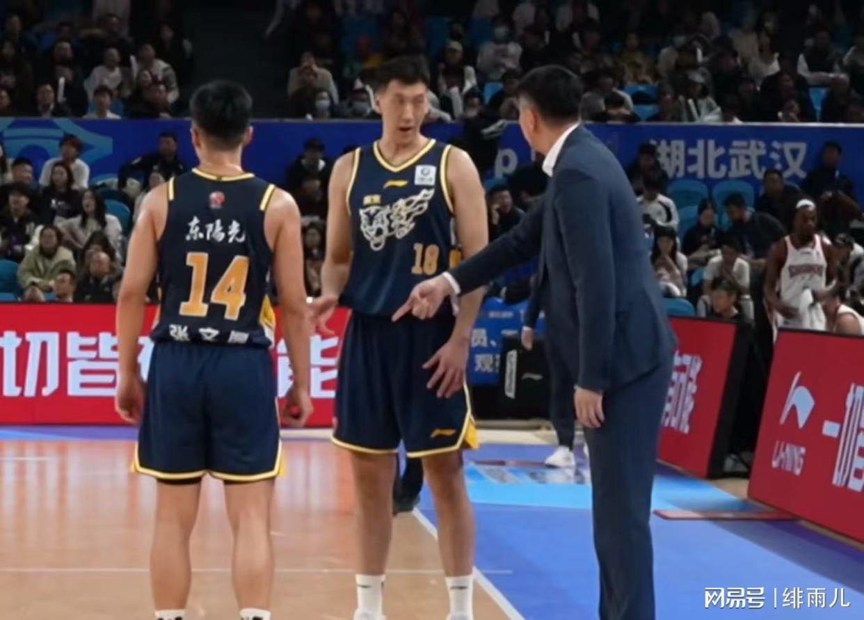 广东队或引进NBA空间型内线亨特-迪金森