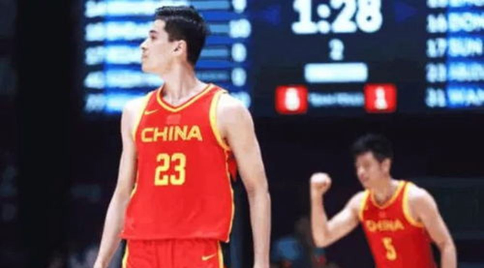 中国男篮亚运创三届最低第四！场均3分被送回NBL球员竟入选12人名单