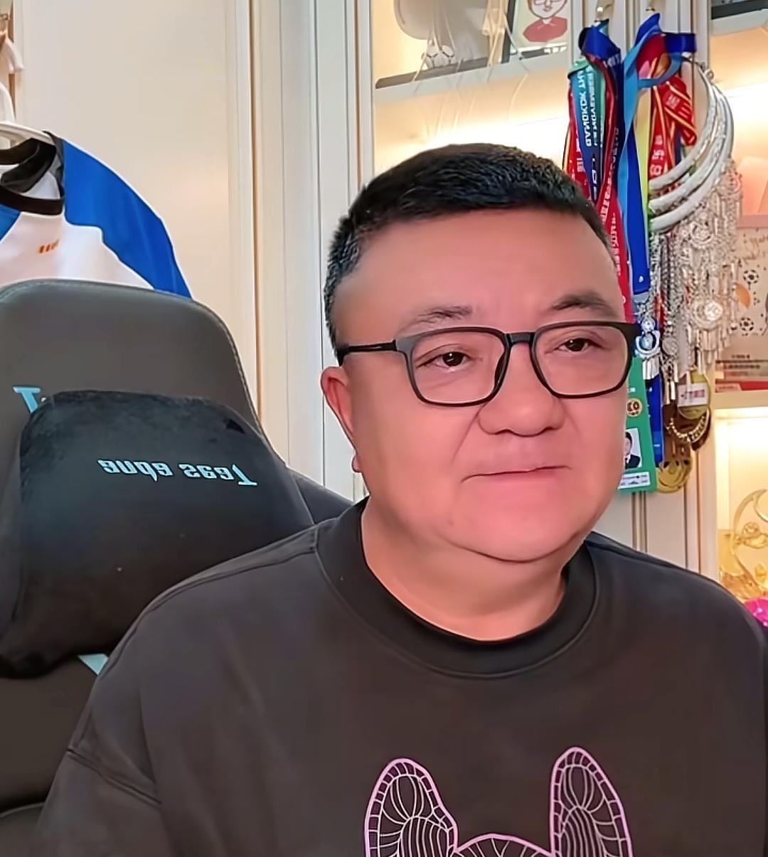 董路怒斥留学生主播造谣：称吕孟洋靠运作进西班牙青训队