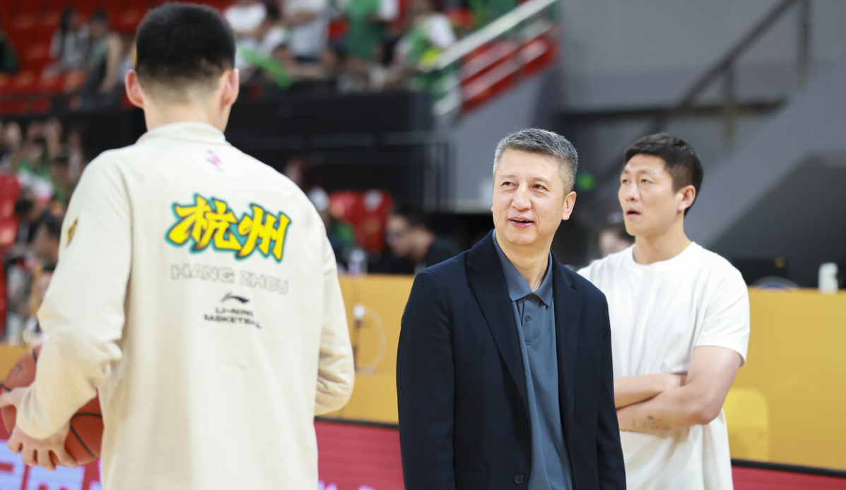 郭士强未现身CBA会议通稿，俱乐部老总对其执教水平不满