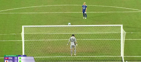 朝鲜女足点球大战第二轮2-2日本女足，祐村光与全龙钟破门