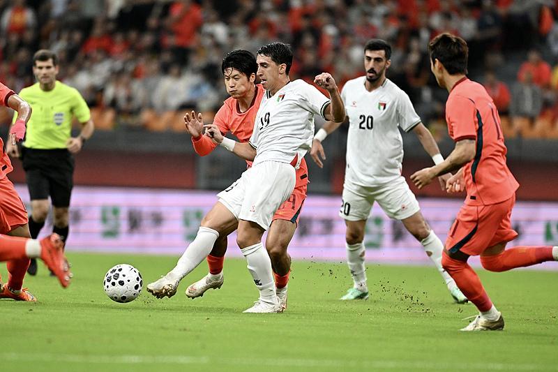 中国男足0:5惨败巴勒斯坦队 创60年首败