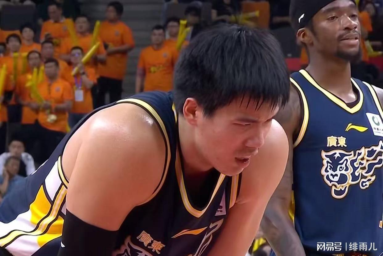 广东队新外援未现身，宏远或签太阳队杜普-里斯