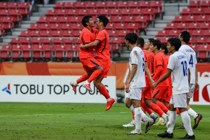 U23国足1比0乌兹别克斯坦,胡荷韬破门,蒯纪闻助攻