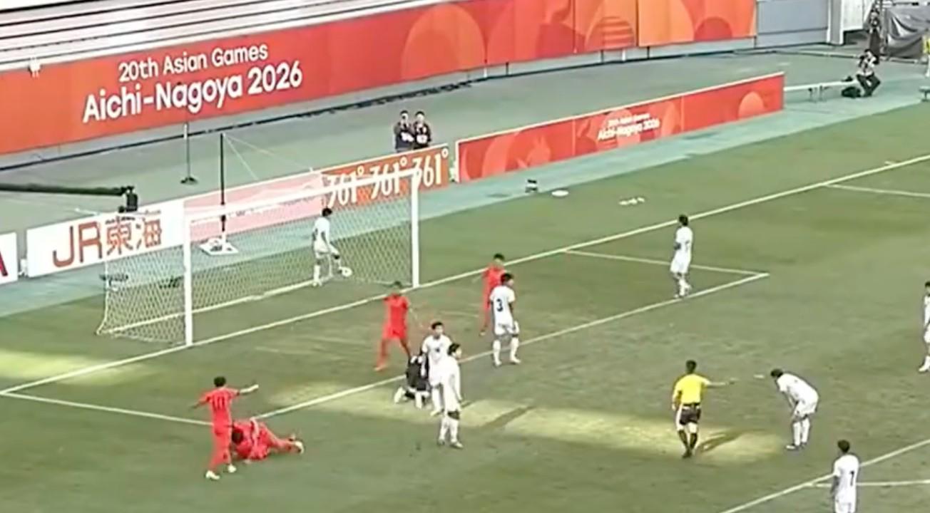 U23男足亚运季军赛半场1-1：肋部防守成关键问题，体能恢复成下半场胜负手