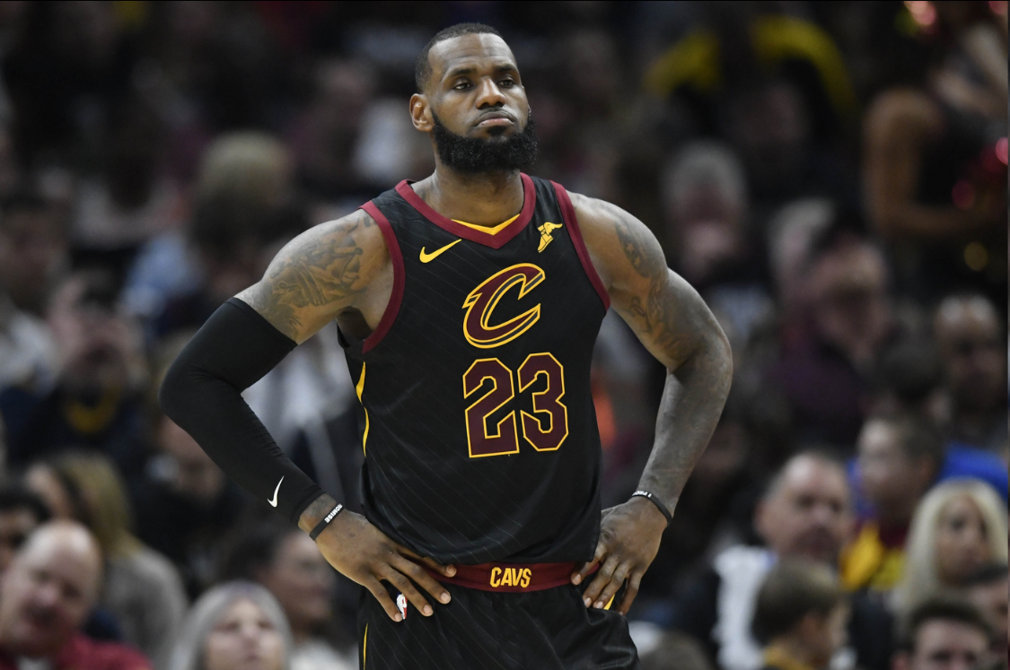美媒评NBA最值得立雕像的十大球星，科比登顶，乔丹仅第3