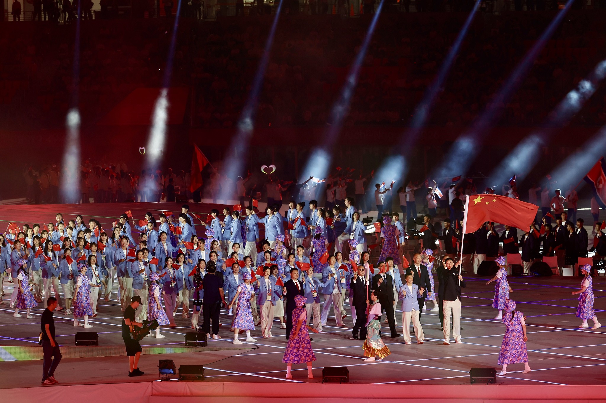 2026年爱知-名古屋亚运会中国代表团创境外最佳战绩，169金89银83铜位列双榜首位