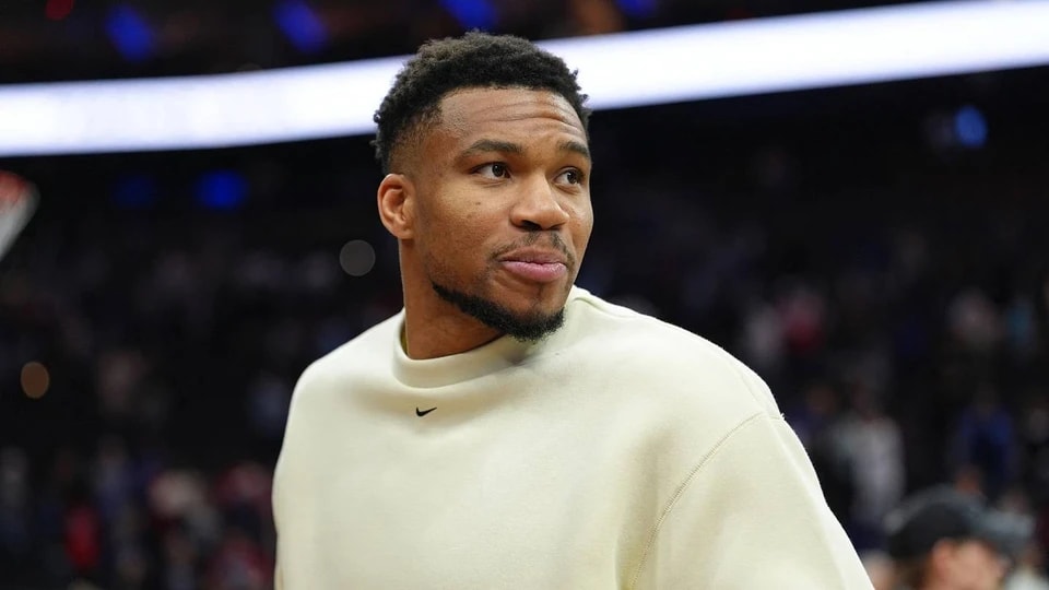 NBA季前赛热火vs猛龙：字母哥首秀，伦纳德缺席