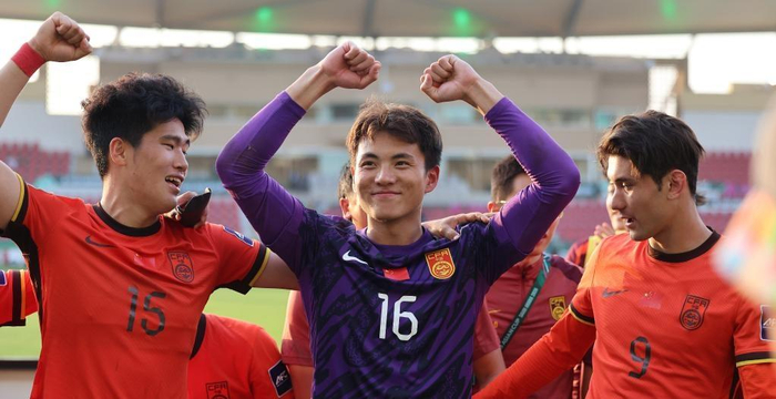 李昊亚运点球大战连扑两球助中国队夺铜，留洋欧洲却难获机会