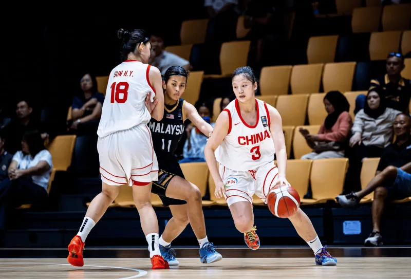 中国U18女篮116-30大胜马来西亚，FIBA问谁是本场最出色球员
