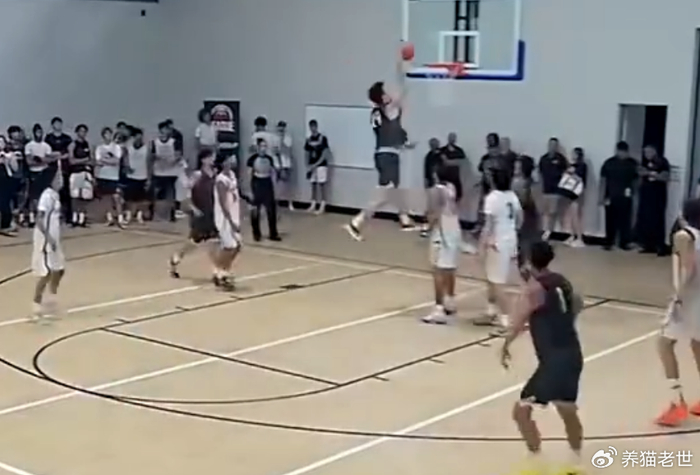 张懿赵杰:最喜欢的球员是保罗-乔治,希望5年后打进NBA