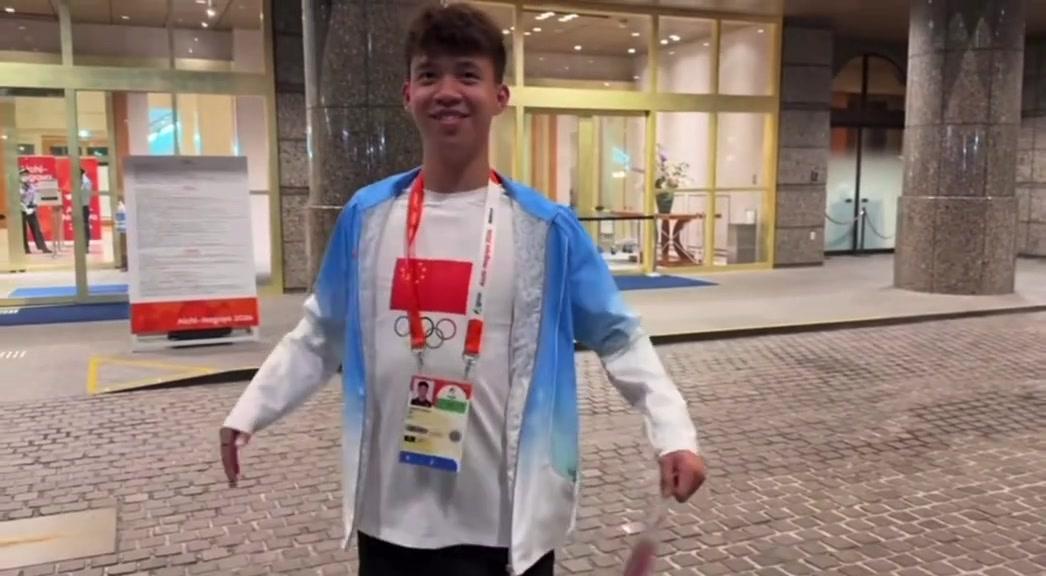 王钰栋亚运会进球后跳马竞战舞，姐姐晒视频要求再跳一遍