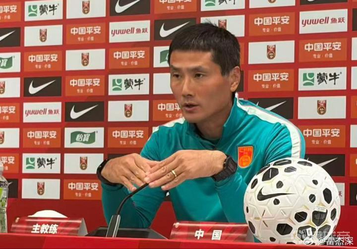 邵佳一称年轻教练也会犯错 中国男足迎战塔吉克斯坦前反思调整
