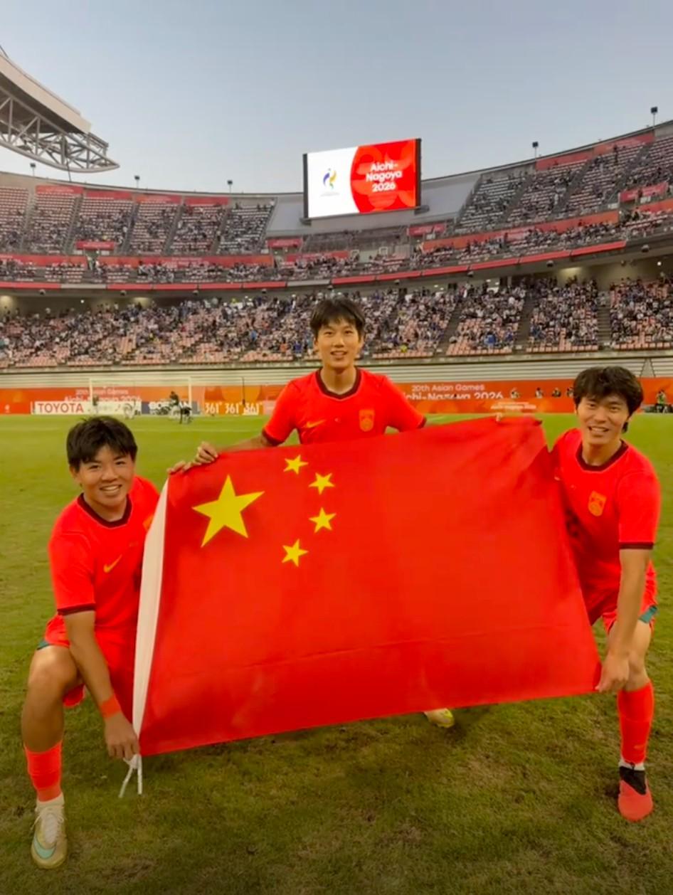 胡荷韬：要把好的东西带回中超，打出精气神，提高联赛水平