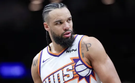 NBA季前赛:科林斯掐狄龙脖子被吹一级恶意犯规,狄龙吃T