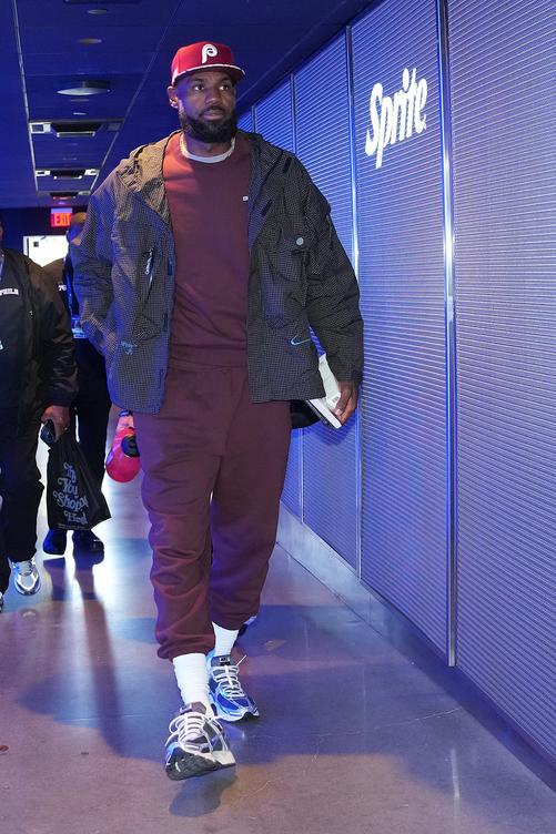 NBA新赛季十大最年长球员：詹姆斯连续4年第一 库里第五 KD&哈登首次上榜