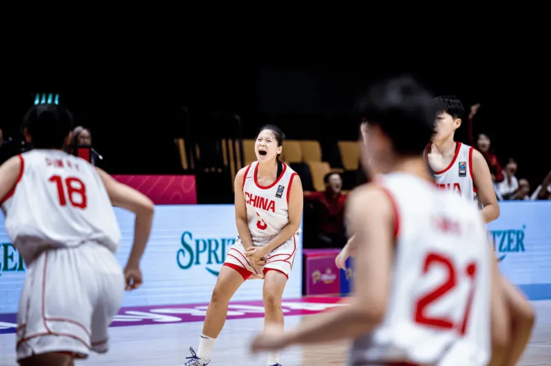 媒体人谈中国U18女篮本场问题：球权不集中 平均主义影响比赛