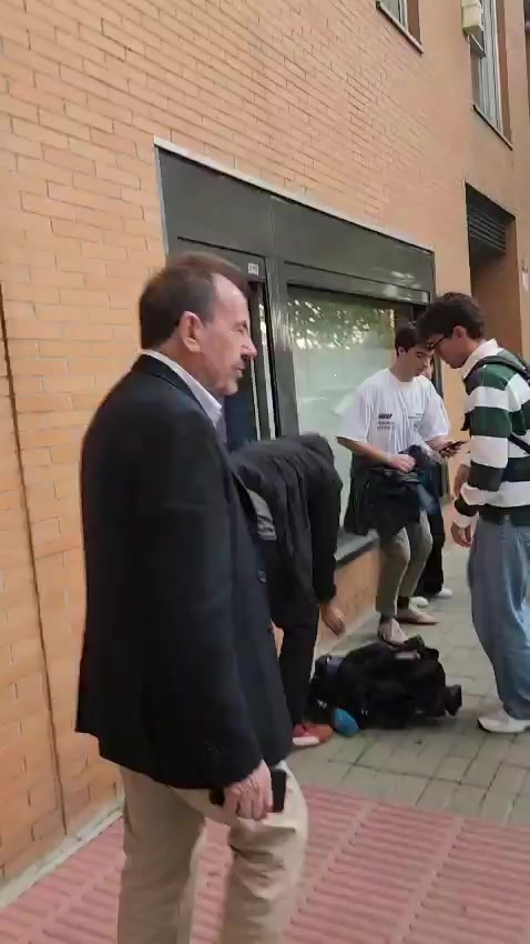 赫塔费主席否认将签卡瓦哈尔：这不会发生，目前只是空穴来风