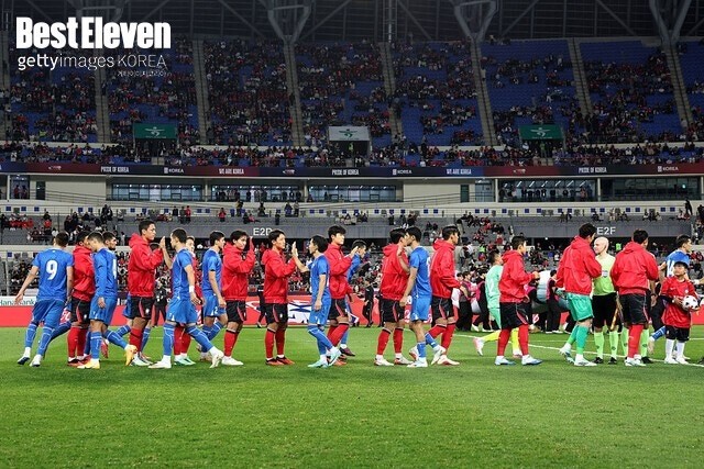 乌兹别克斯坦0-2不敌韩国，控球率等数据占优