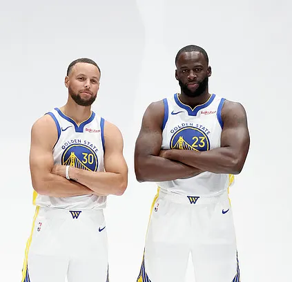 NBA季前赛：勇士半场81-53领先湖人 伦德博格17分格兰姆斯12分