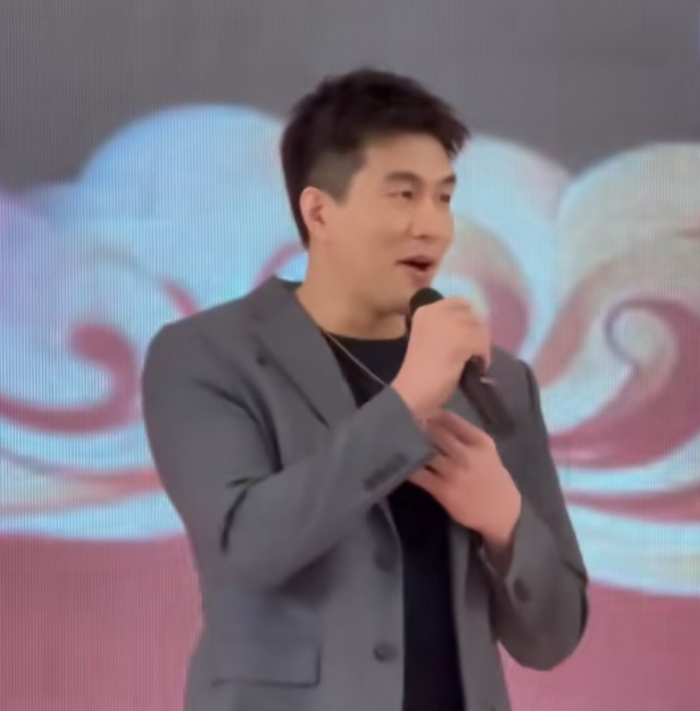 郭艾伦：不想突然结束职业生涯，仍在渴望复出