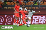 国足0-1不敌塔吉克斯坦,三连败+零进球引下课声