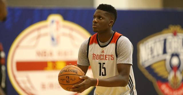 克林特·卡佩拉十年NBA中国赛历程回顾