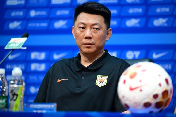 山东泰山冲击联赛前三形势不乐观,中超积分榜竞争激烈