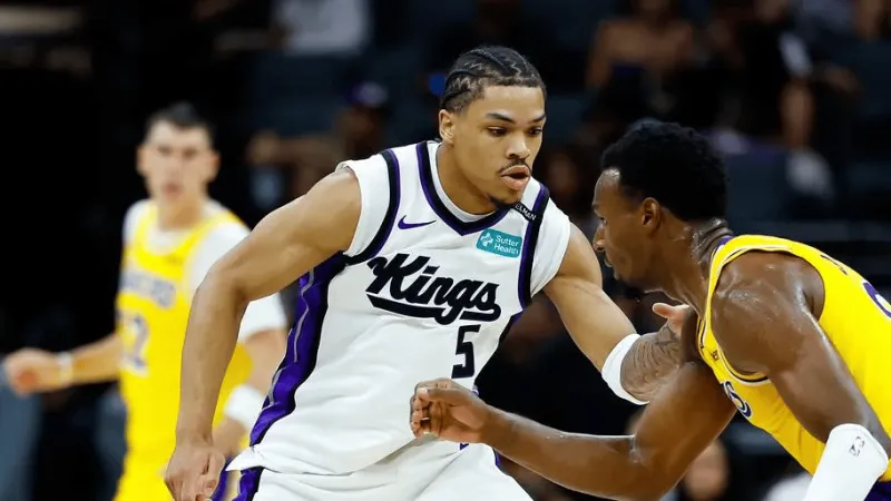 NBA季前赛：国王今日对阵湖人，首发阵容出炉