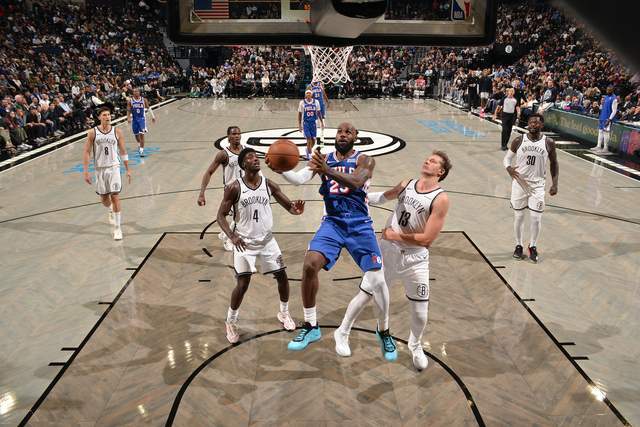 NBA季前赛76人108-114不敌篮网：詹姆斯10分5助，恩比德8失误