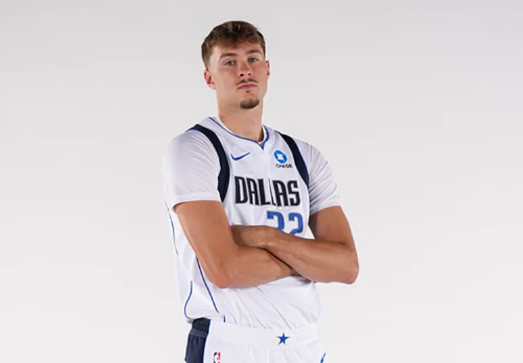 独行侠主帅：弗拉格今晚NBA中国赛的上场时间有一个范围