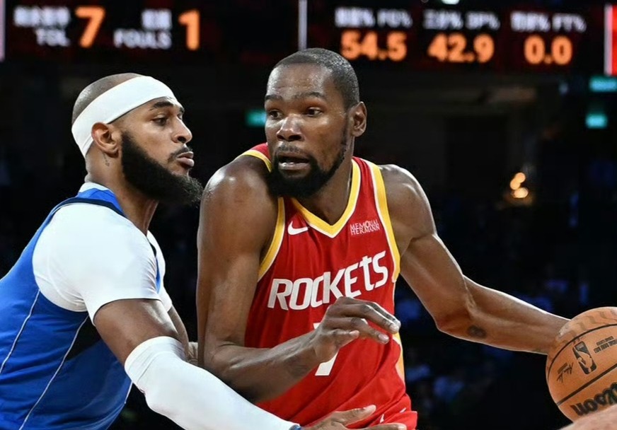 NBA中国赛：火箭135-117独行侠，杜兰特15分，弗拉格半场19+6