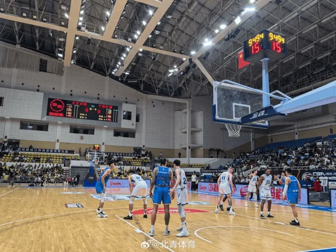 北青:李楠给沃特斯的评价是“合格”,今后需再进一步观察