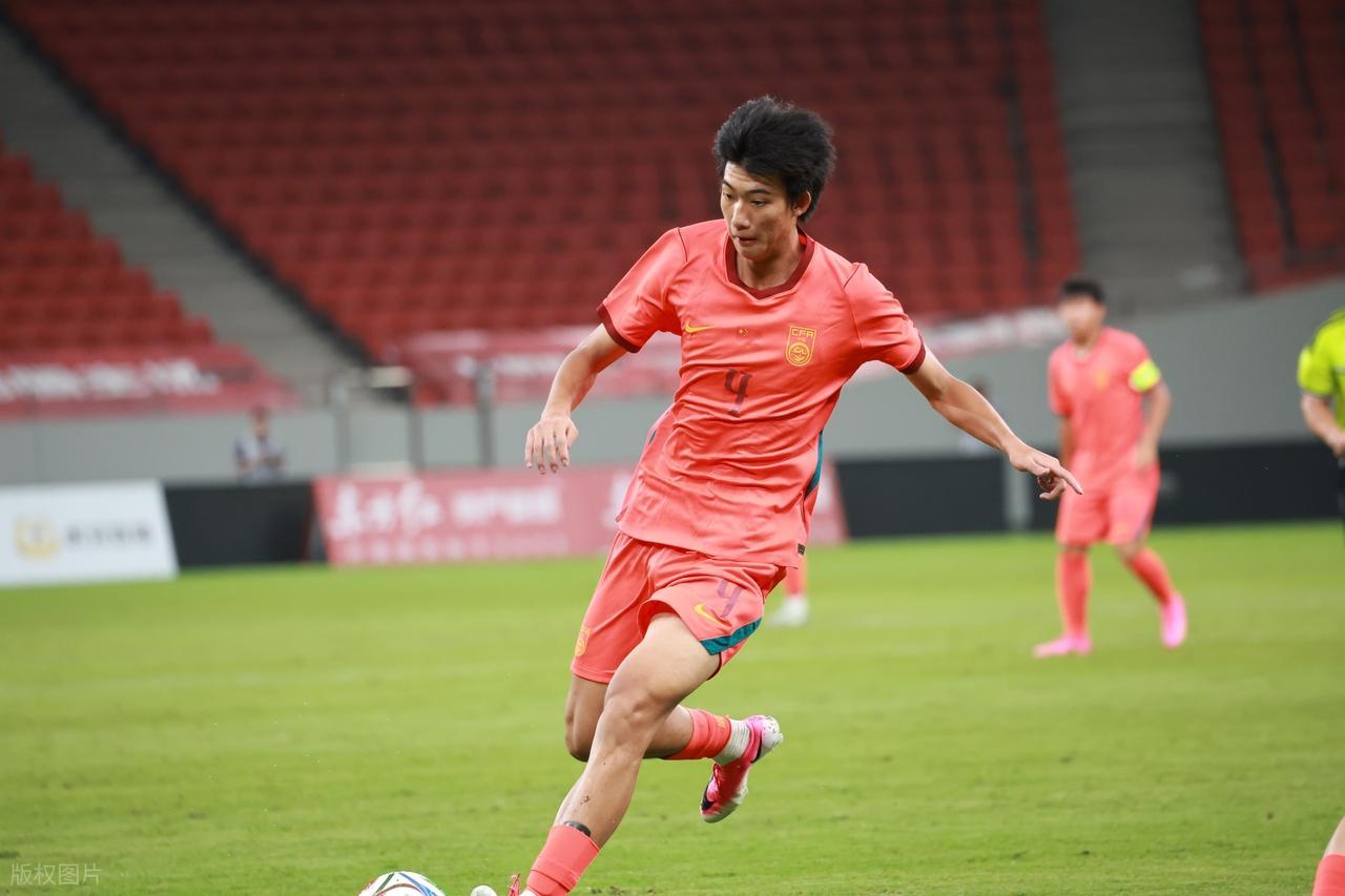 张路看好U17进世界杯，邵佳一抽走核心致0-5惨败