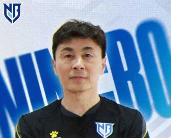 李玮锋被宁波队解约引热议，球迷质疑内部矛盾