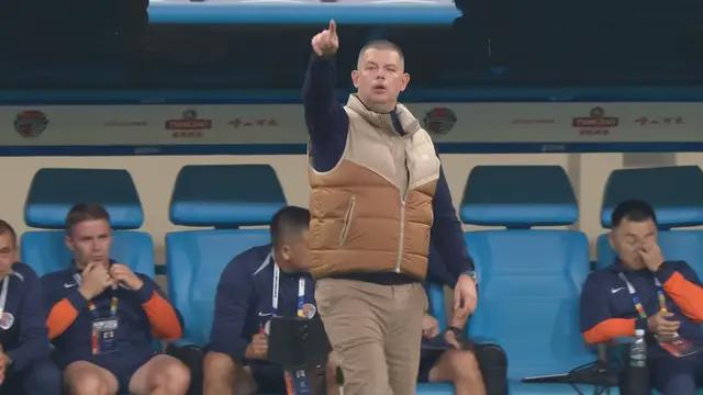青岛海牛提前降级，米兰帅位不保，叶博亚金永浩被多队盯上