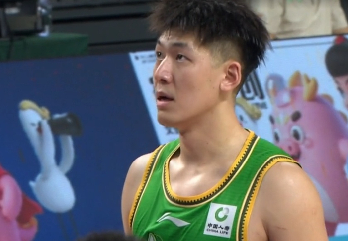 张陈治锋7中7砍15分 辽宁男篮季前赛击败福建男篮