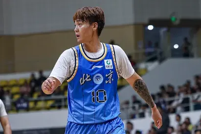CBA季前赛北京vs浙江大名单：赵睿、曾凡博出战，扎加尔斯在列