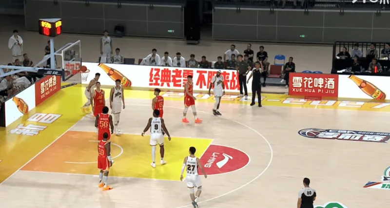 CBA季前赛：广厦半场4人得分上双，领先吉林24分