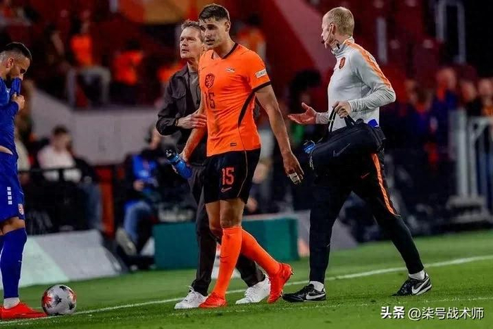 曼联主场遭绝平,英超最惨队诞生:6战0胜+深陷降级区