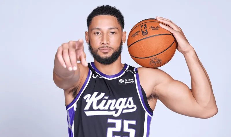 NBA季前赛：本-西蒙斯国王生涯首秀，国王首发名单出炉