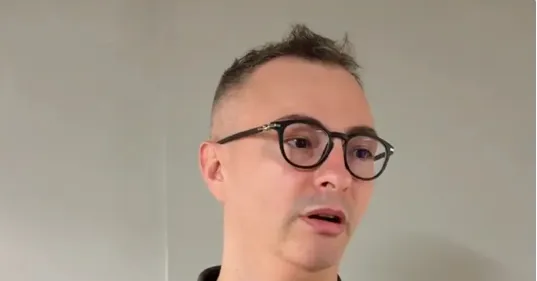 广东男篮主帅亚科夫列维奇：球队建设需要时间，季前赛三连败在即