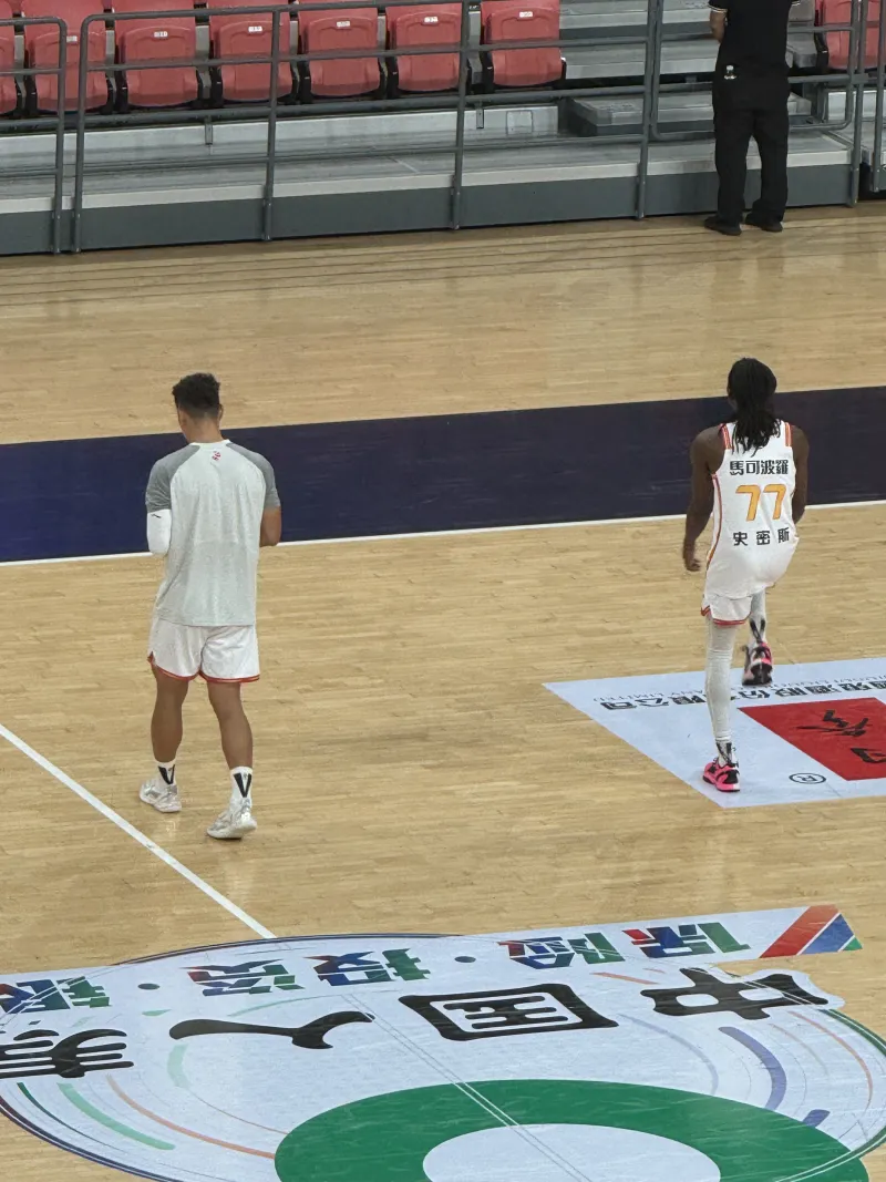 CBA：南京101-99深圳，史密斯30分4板7助，弗兰克斯28分8板2断