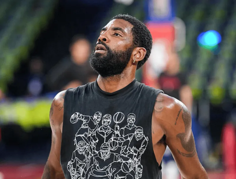 独行侠NBA中国赛次战伤病名单：欧文缺阵，莱夫利等球员缺席