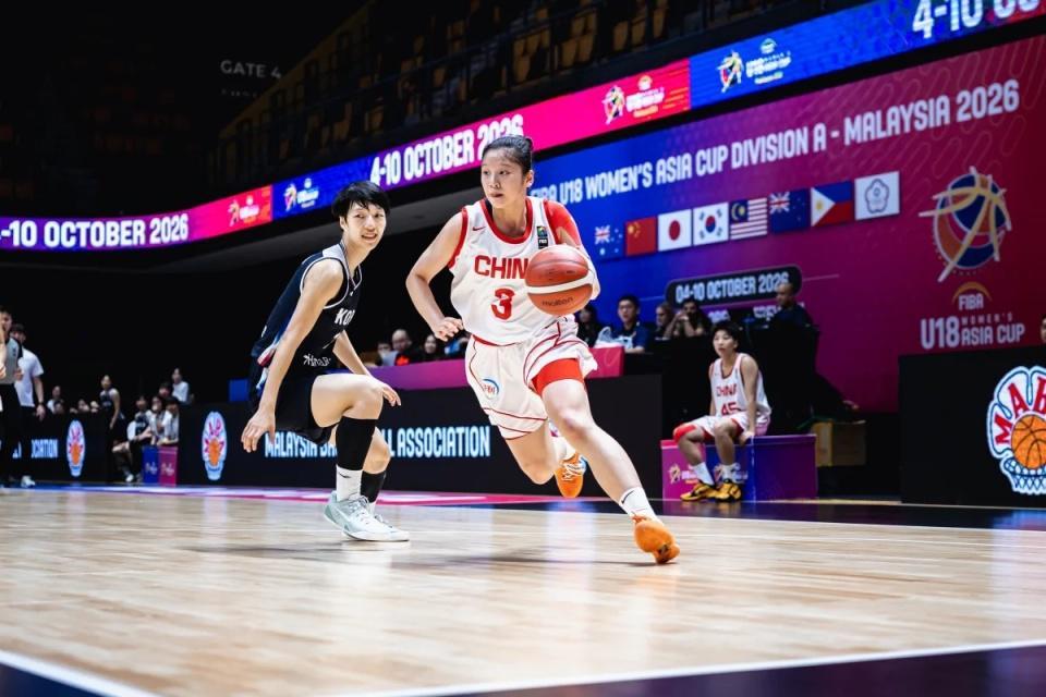 中国U18女篮大胜韩国获季军 李沅珊35+10孙晗昀32分