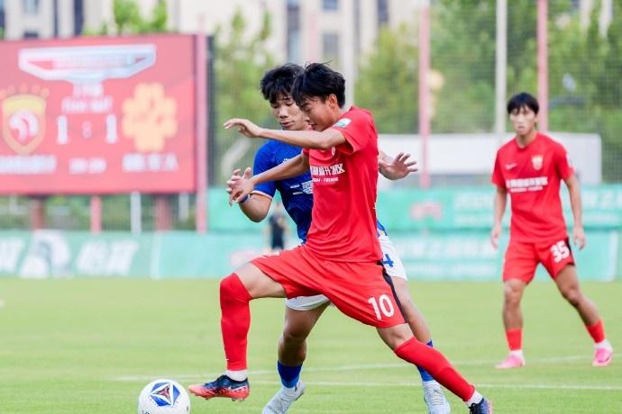 中乙第二十六轮 上海海港富盛经开队主场2-1深圳二零二八队