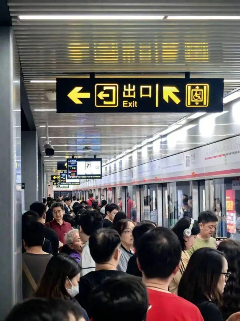 常州队3:0胜苏州挺进四强 李霄鹏破门助球队晋级