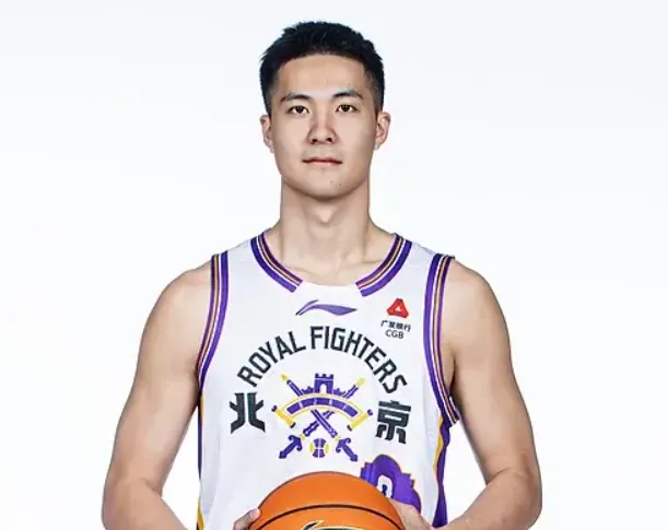 朱松玮13分2篮板2失误,山西97-82战胜北控